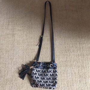 Michael Kors crossbody LOWEST PRICE NOW